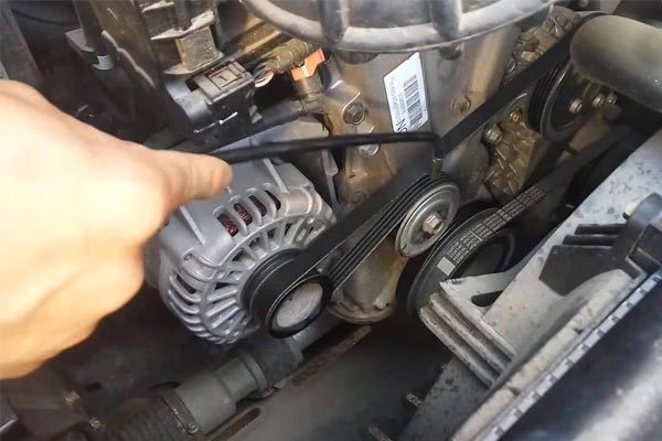 白云矿区转速传感器的工作原理是什么？