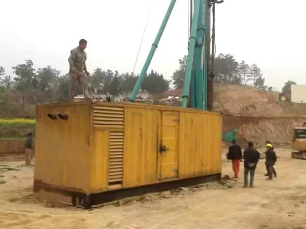 白云矿区如何判断水冷式机油散热器密封件是否需要更换?
