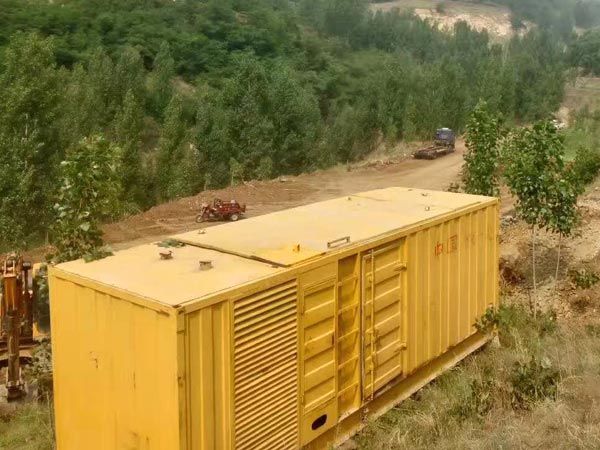 白云矿区柴油发电机组冬季日常维修注意事项？